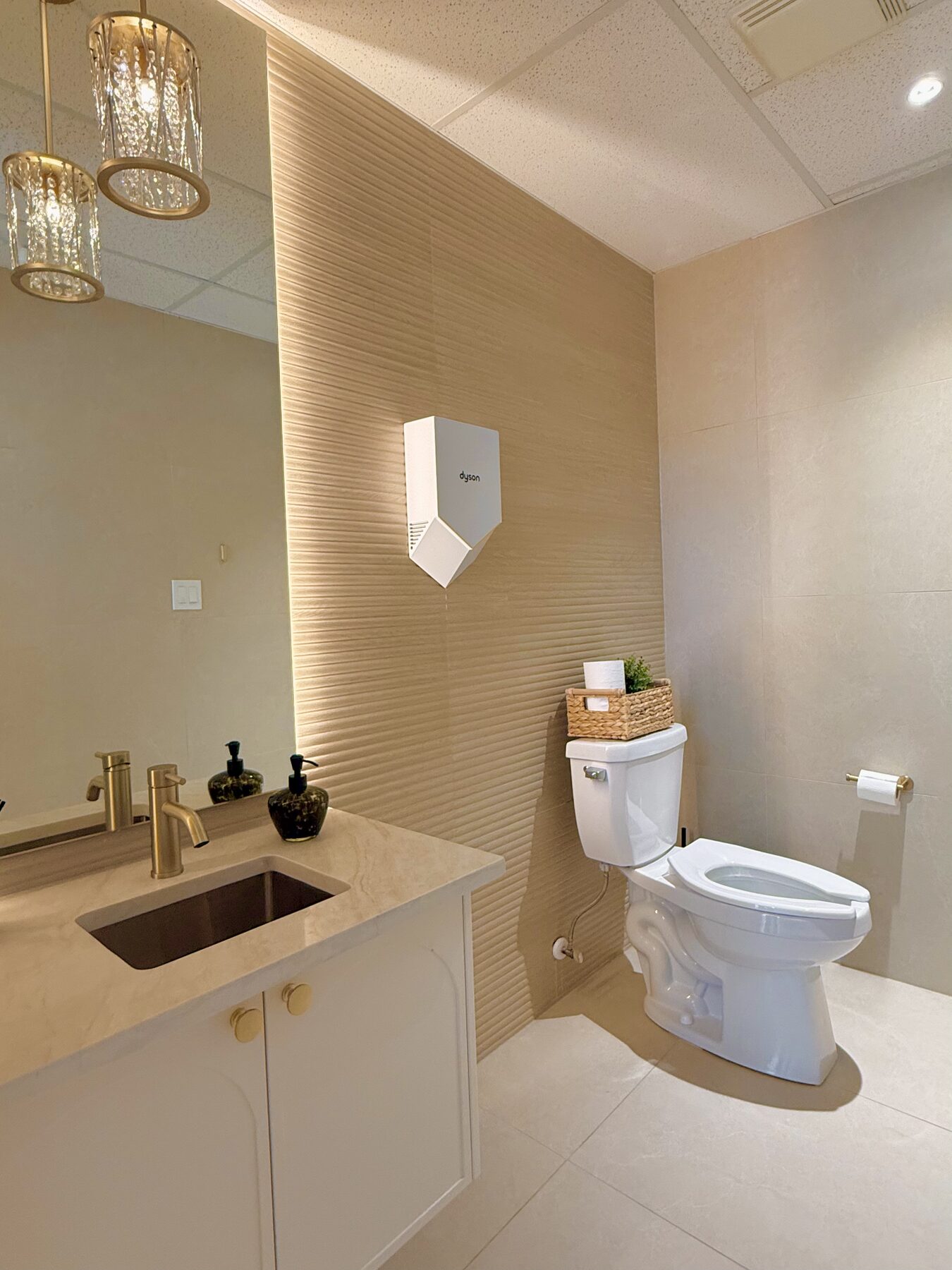 Maison Aesthetics studio in Calgary — gallery photo 7